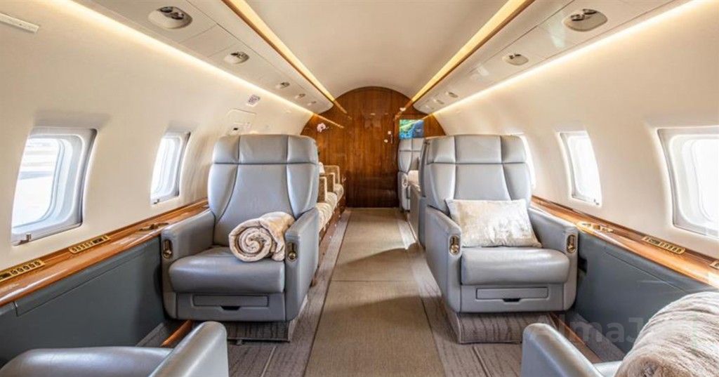 Challenger 604