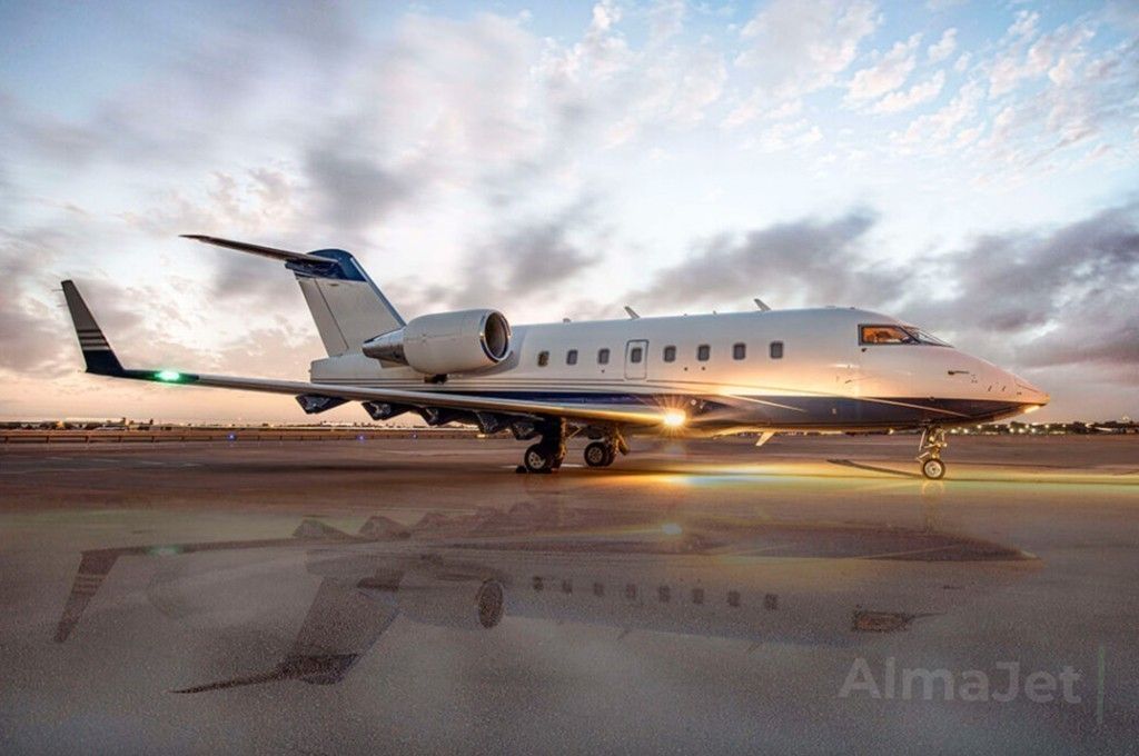 Challenger 604