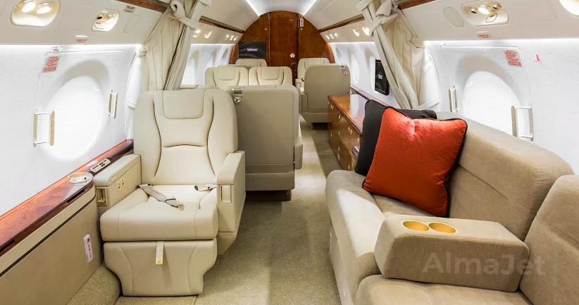 Gulfstream G-550