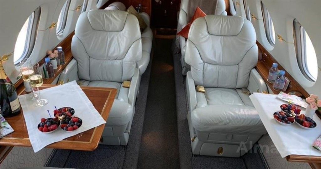 Hawker 800XP