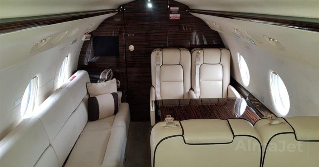 Gulfstream G-200
