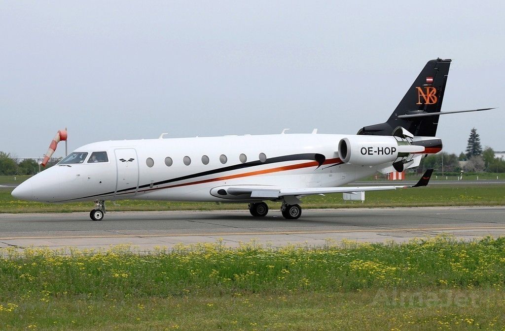 Gulfstream G-200
