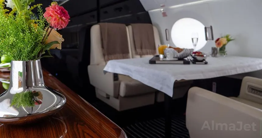 Gulfstream G-550