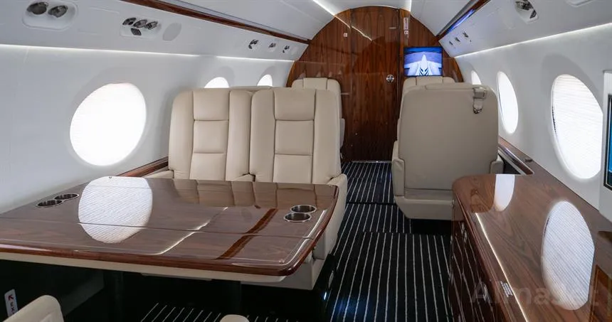 Gulfstream G-550