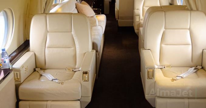 Gulfstream G-550