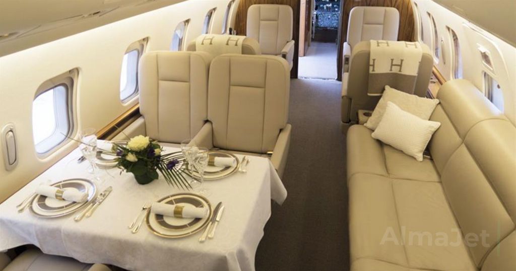 Challenger 604