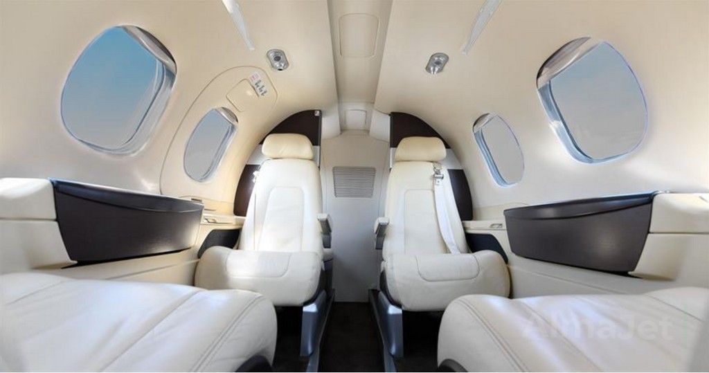 Phenom 100