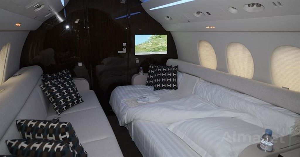 Falcon 8X