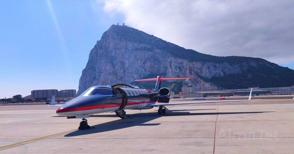 Learjet 45