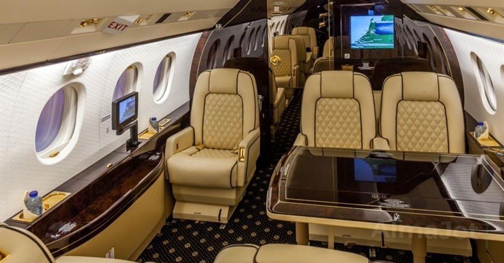 Falcon 2000LX