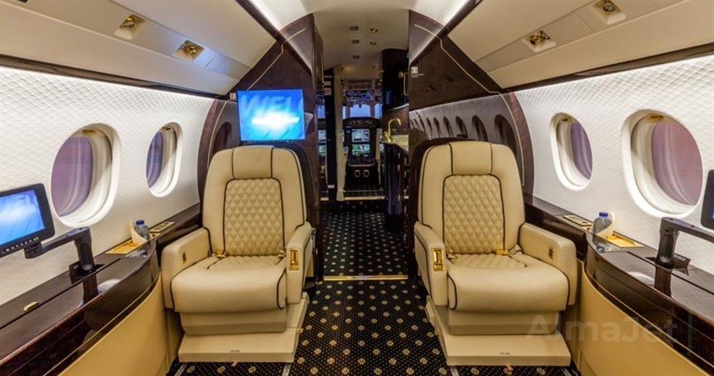 Falcon 2000LX