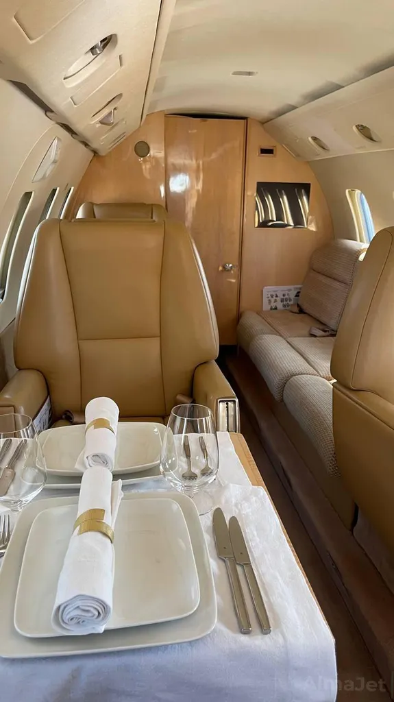 Hawker 800A