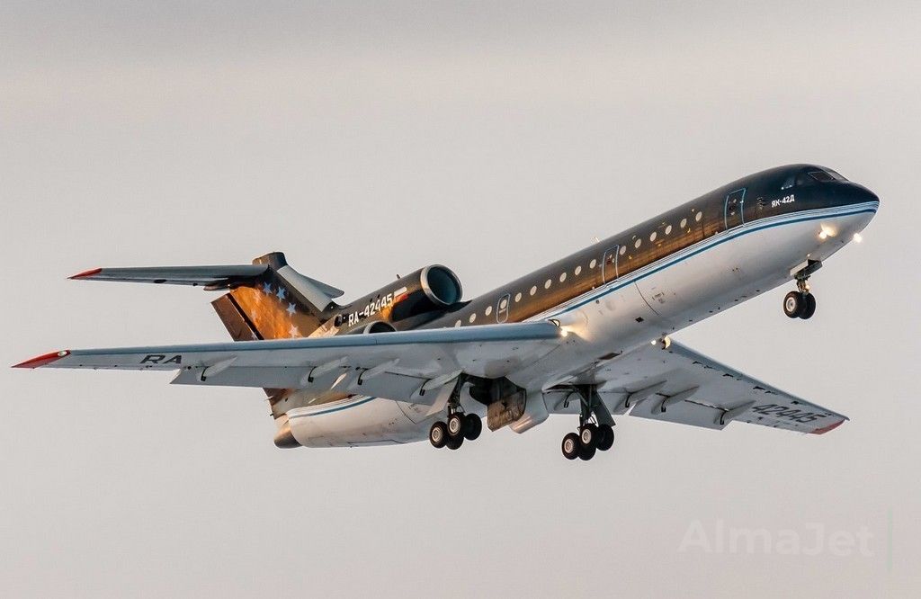 Yak-42D