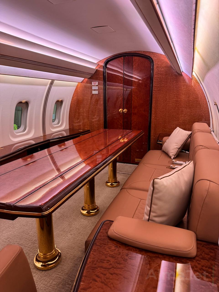 Challenger 850