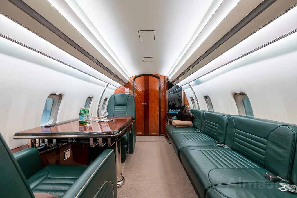 Challenger 850