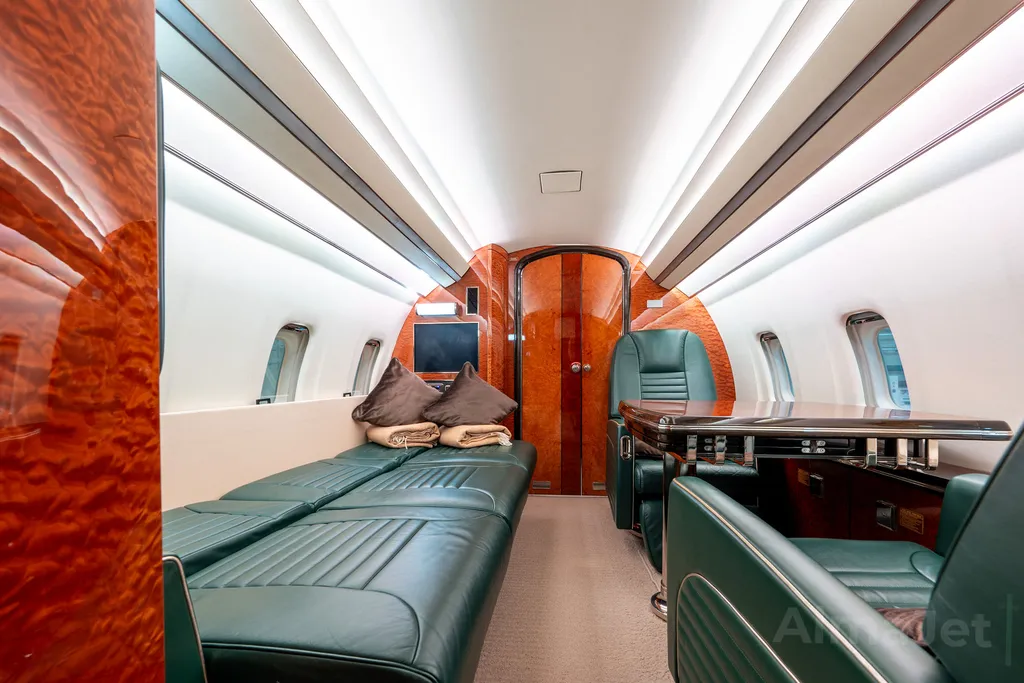 Challenger 850