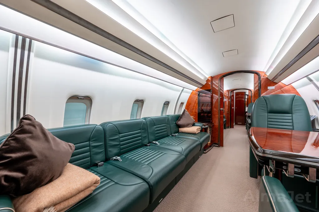 Challenger 850