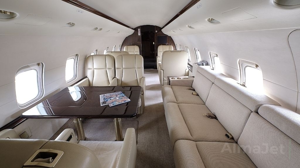 Challenger 850