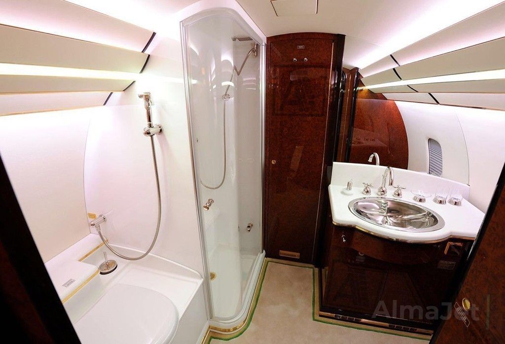 Challenger 850