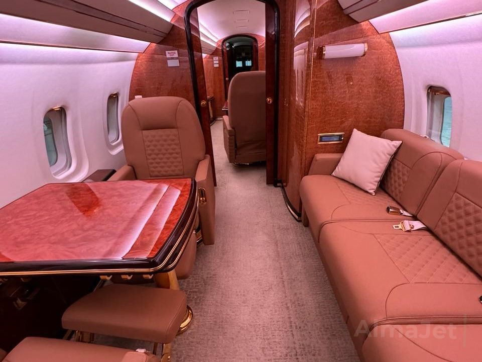 Challenger 850