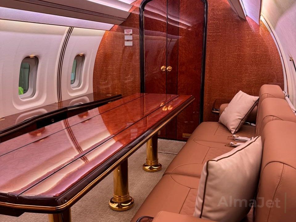 Challenger 850