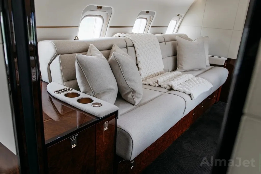 Challenger 850
