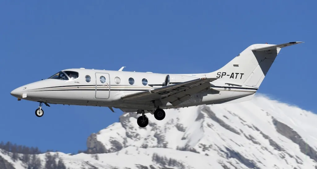 Hawker 400XP