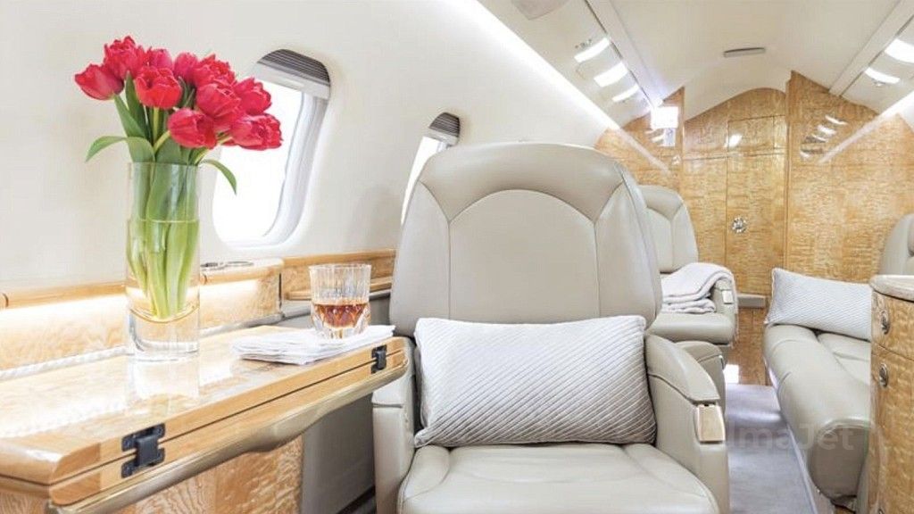 Learjet 60XR