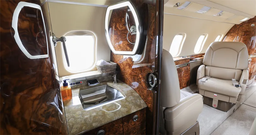 Learjet 60XR