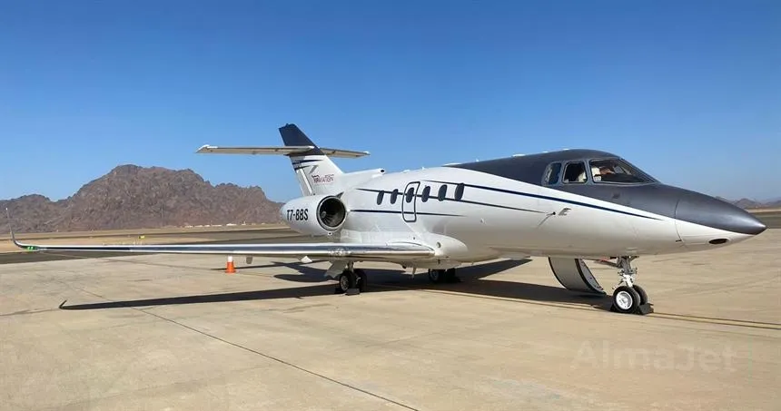 Hawker 900XP