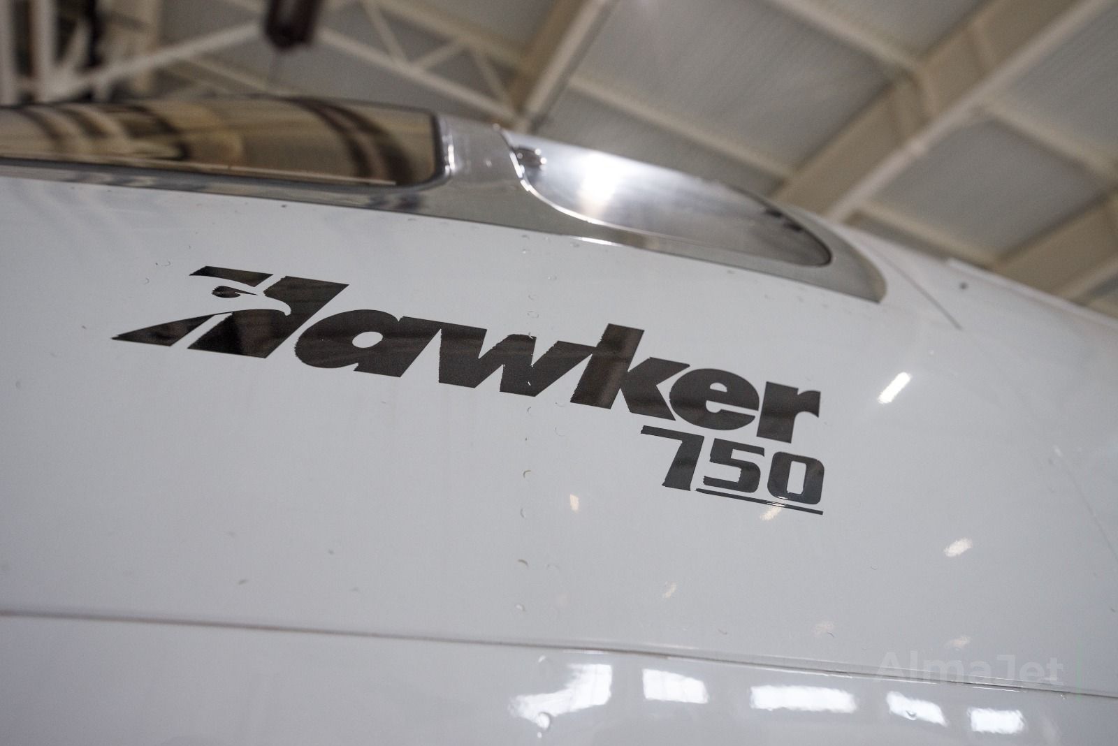 Hawker 750