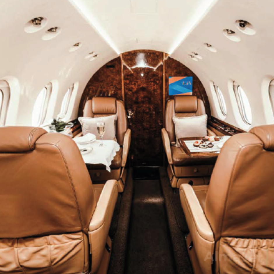 Hawker 750