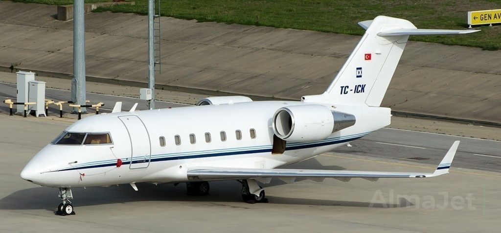 Challenger 604