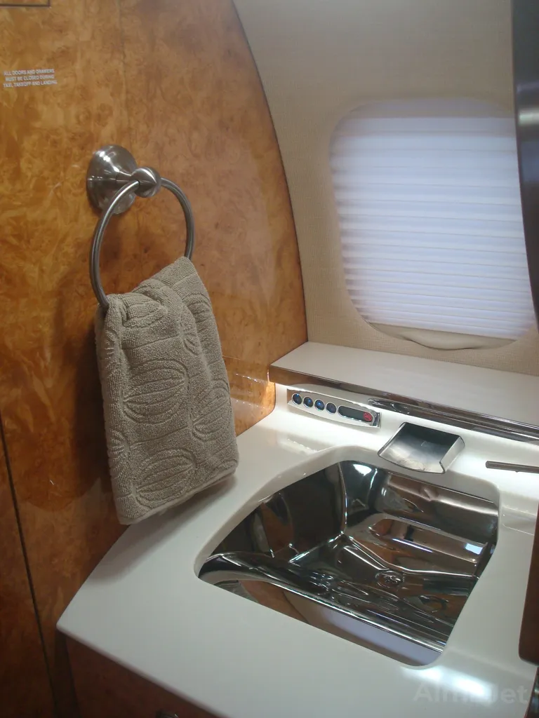 Learjet 60XR