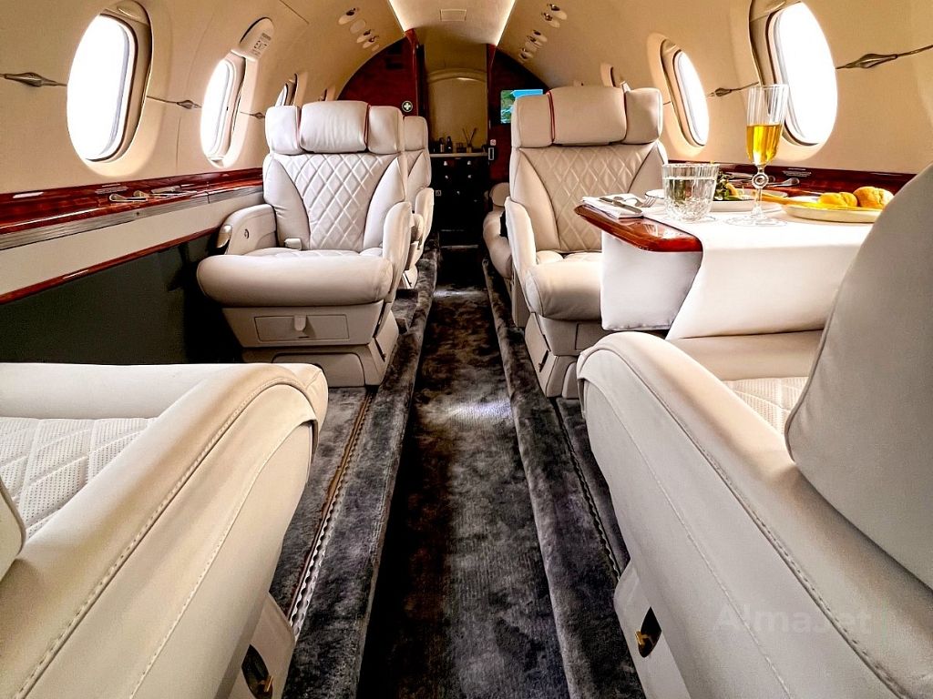 Hawker 850XP