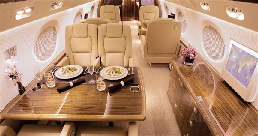 Gulfstream G-550