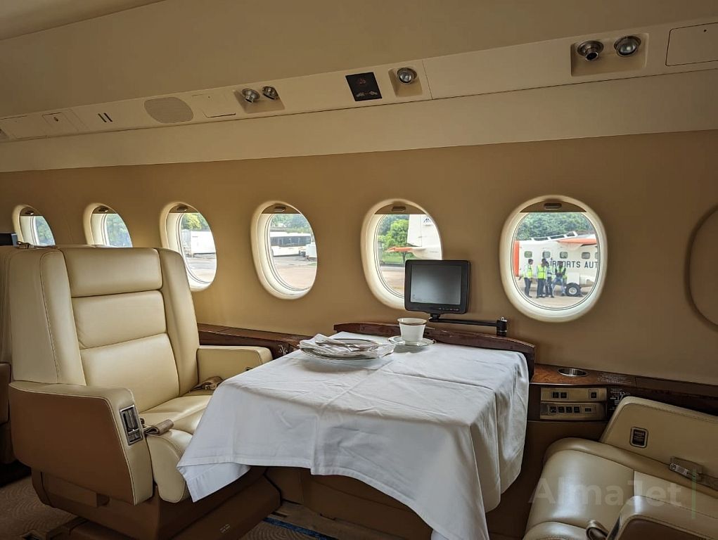 Falcon 2000
