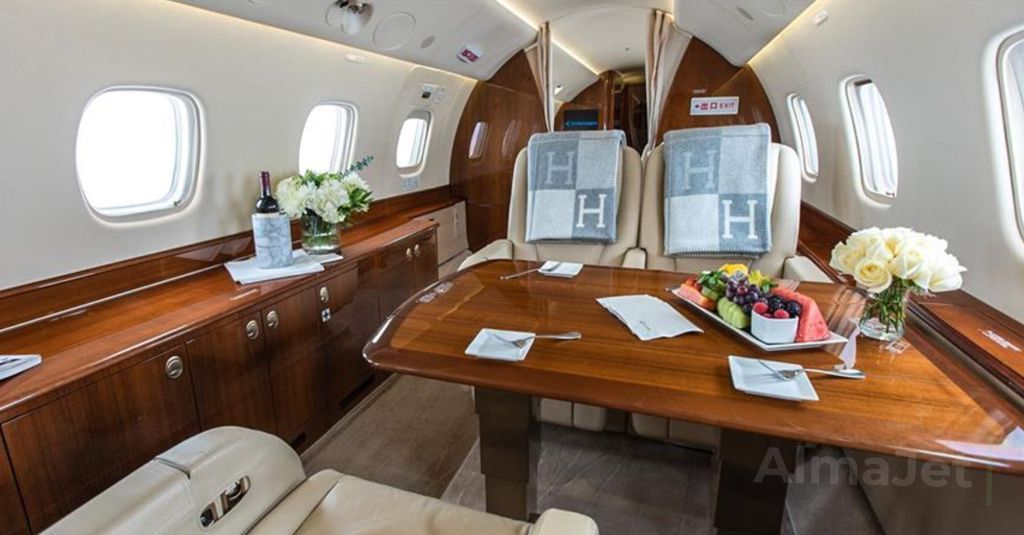 Embraer Legacy 650