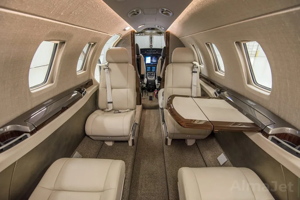 Cessna M2