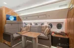 SSJ-100LR VIP